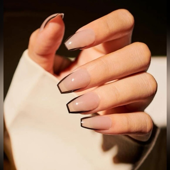 Other - Black Trace Short Coffin Press On Nail Set
